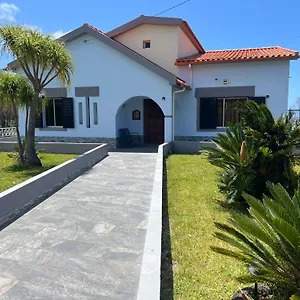 Do Monte Porto Moniz